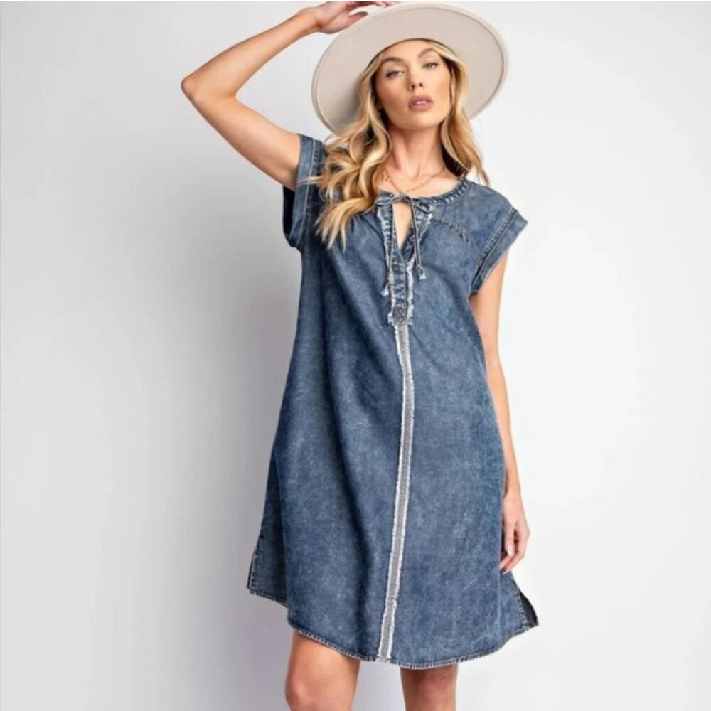 Easel Washed Denim Blue Jean Dress Medium Like New